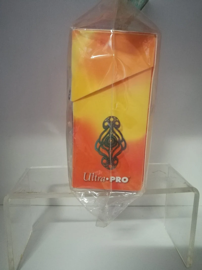 ULTRA PRO DECK BOX per carte da collezione