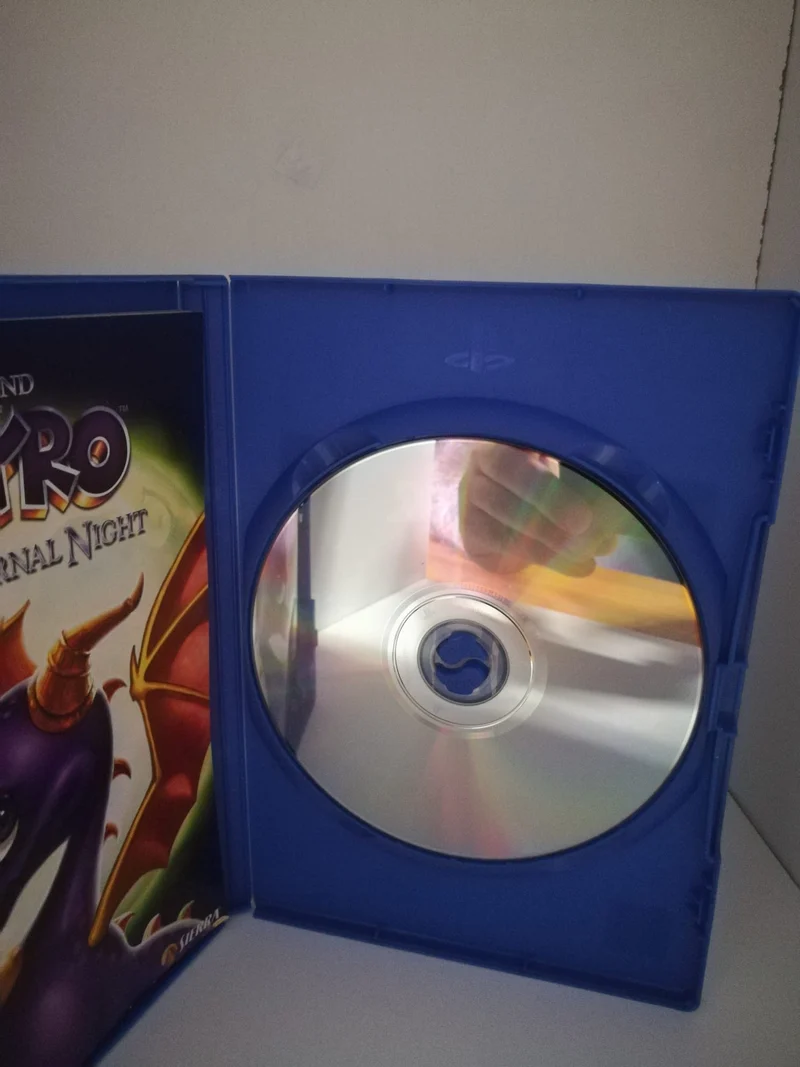 THE LEGEND OF SPYRO THE ETERNAL NIGHT PS2 (senza custodia-rubata in fiera)VERSIONE ITALIANA