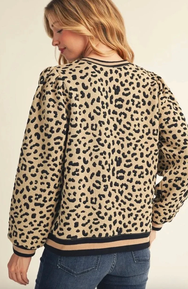 Textured Leopard Beige Crewneck