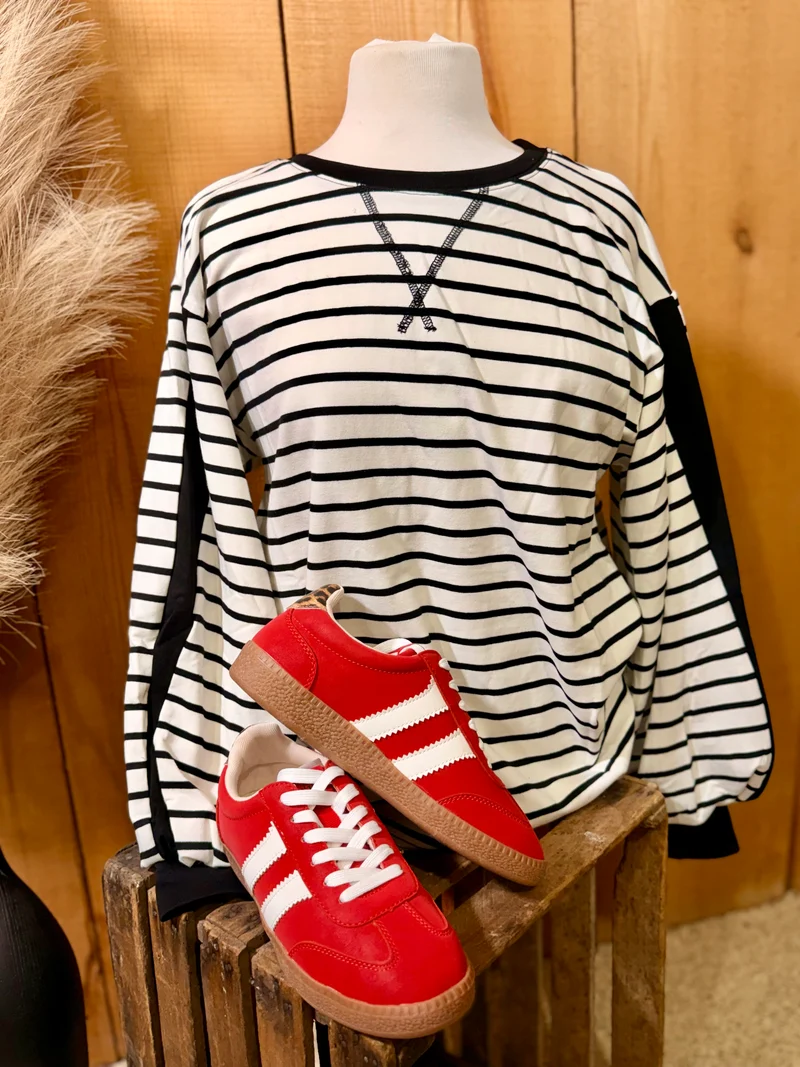 Black / White Stripe Puff Sleeve Top