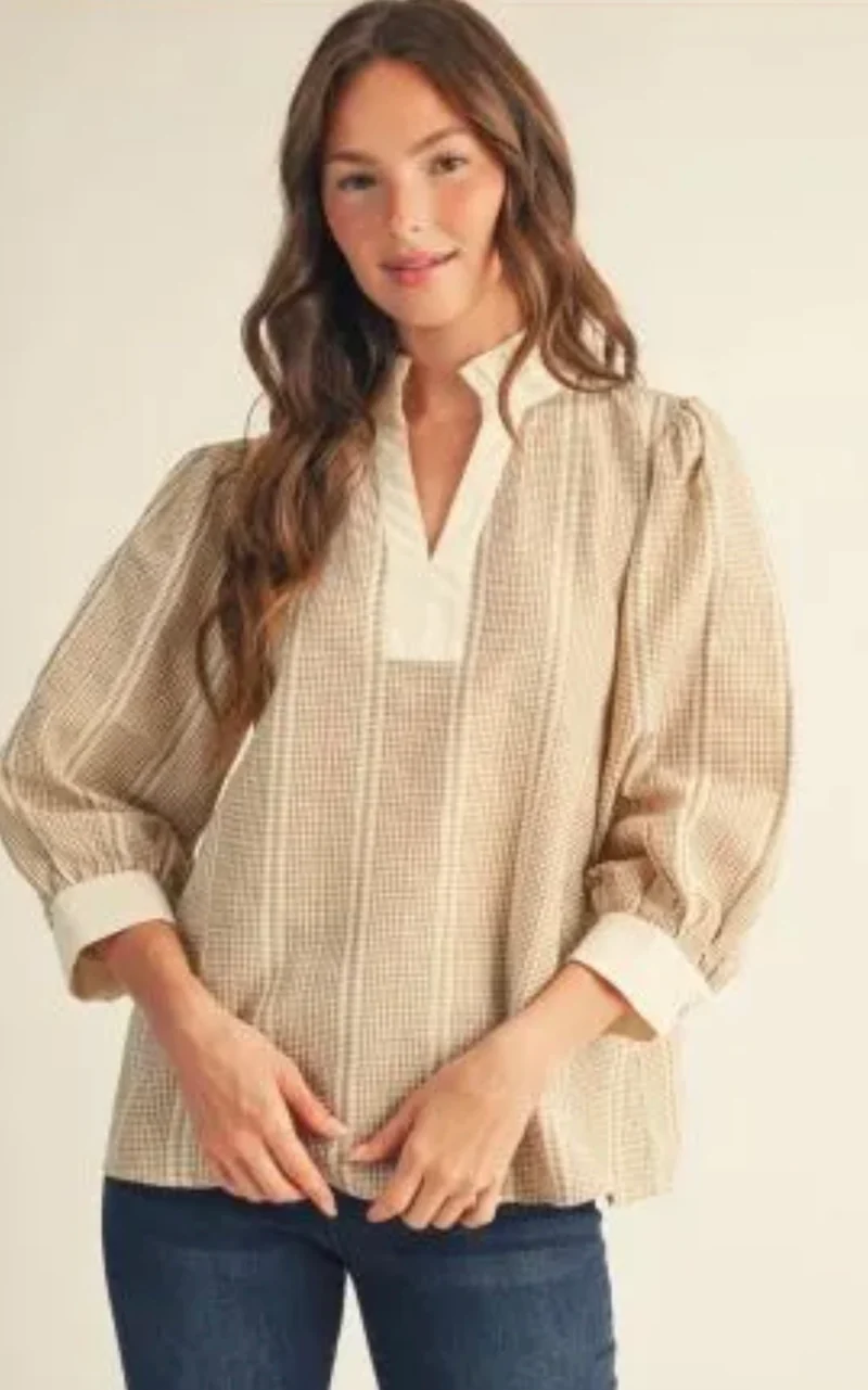 Taupe Textured Checks 3/4 Sleeve Top