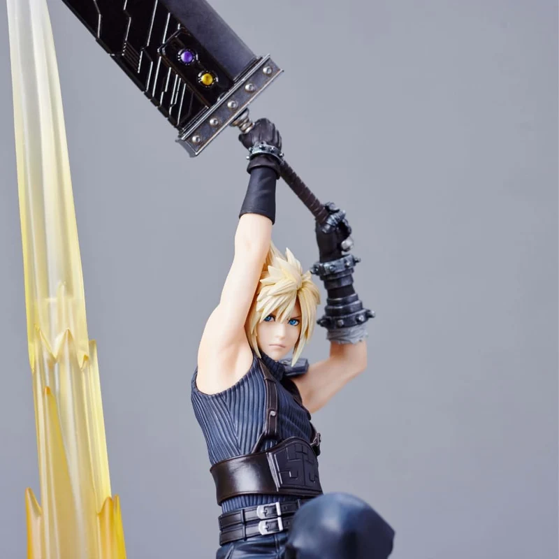 Square Enix Final Fantasy VII Rebirth Cloud Strife