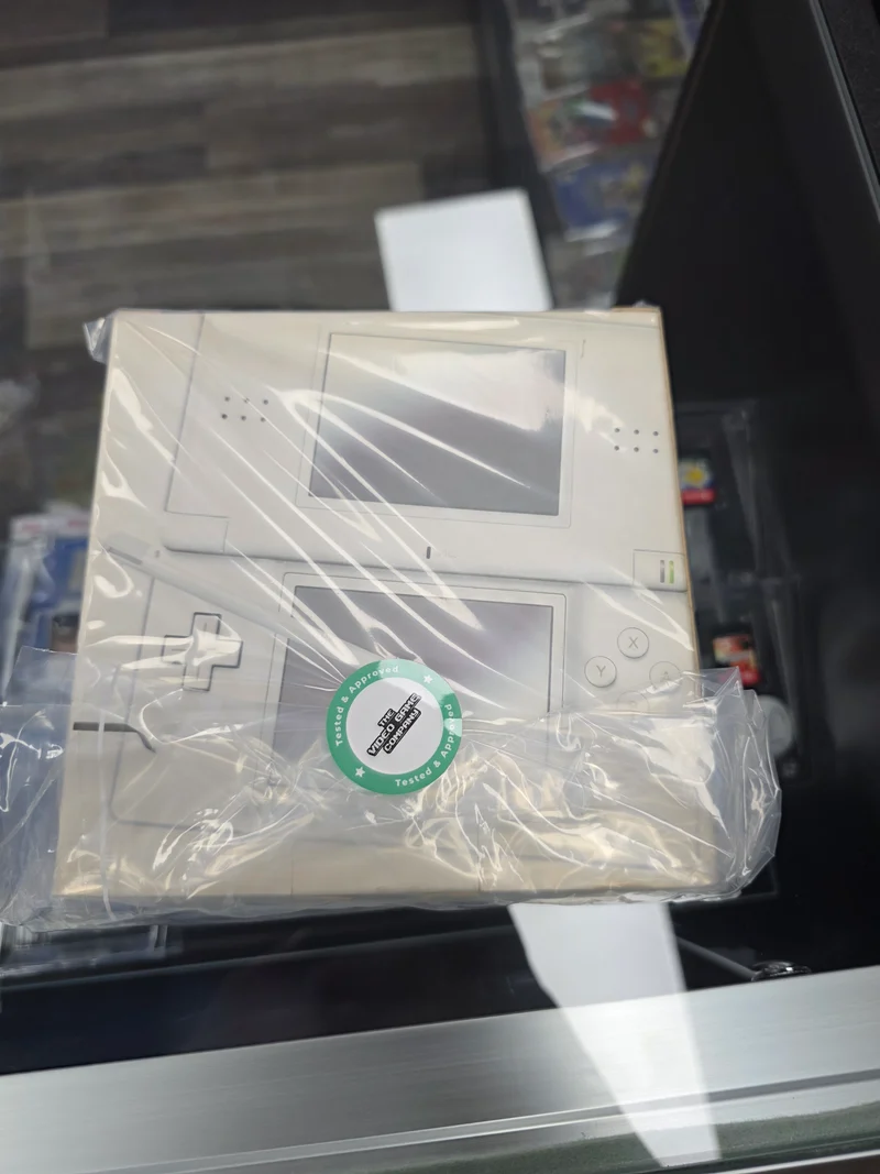 (JP 🇯🇵 REGION Free) Complete in Box Nintendo DS Lite Handheld Console