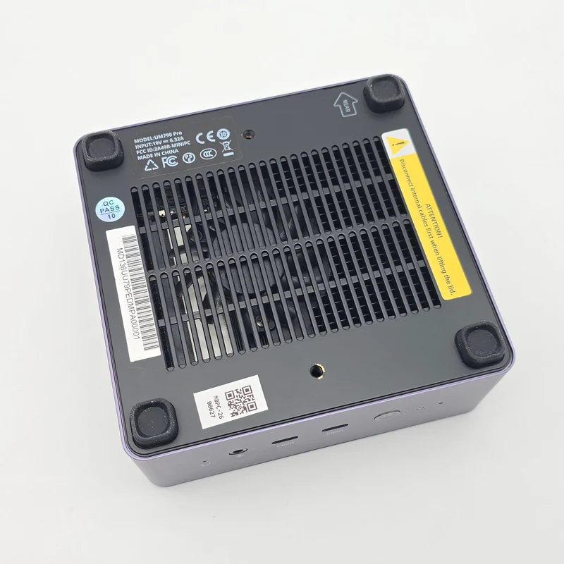 Minisforum UM790 Pro Barebone Mini PC, AMD Ryzen 9 7940HS, AMD Radeon 780M, Compact Desktop Computer