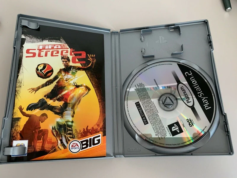 FIFA STREET 2 PS2 (completamente in italiano )