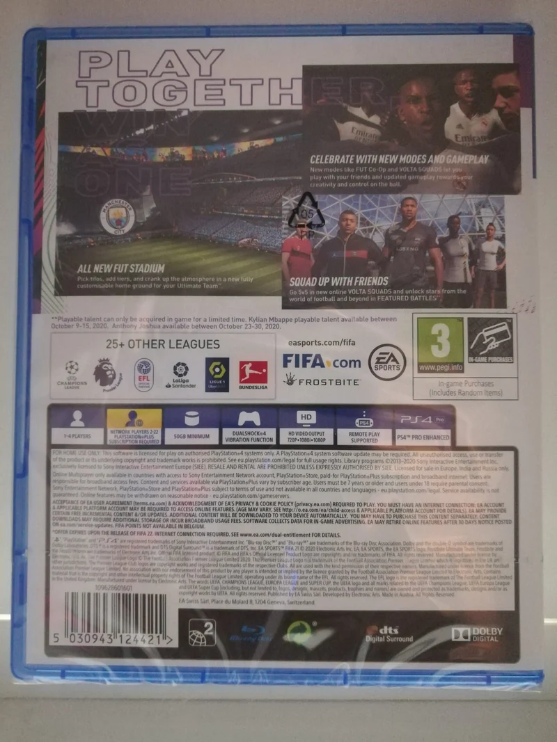 FIFA 21 PLAYSTATION 4 Edizione Regno Unito con Italiano