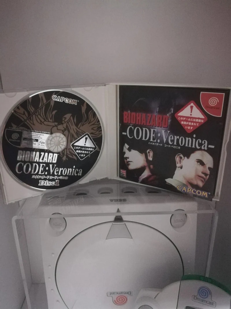 BIOHAZARD CODE : VERONICA DREAMCAST SEGA (versione japan)(usato)