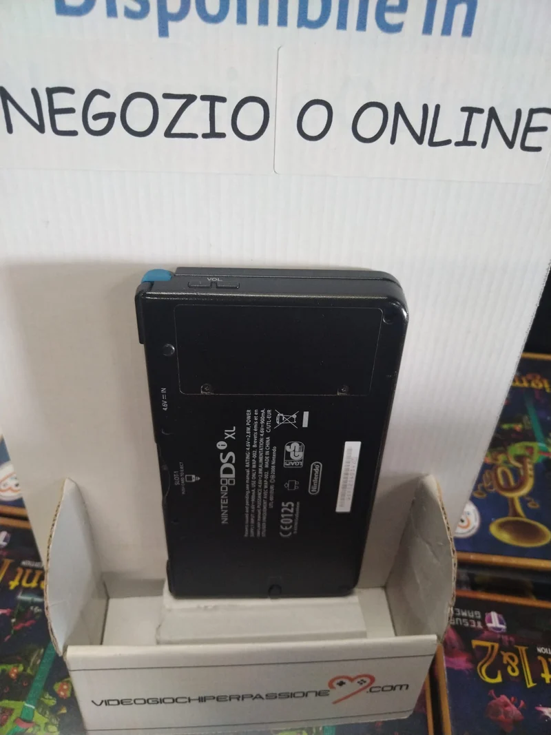 CONSOLE NINTENDO DS XL (usato garantito)(senza scatola)(con caricatore)