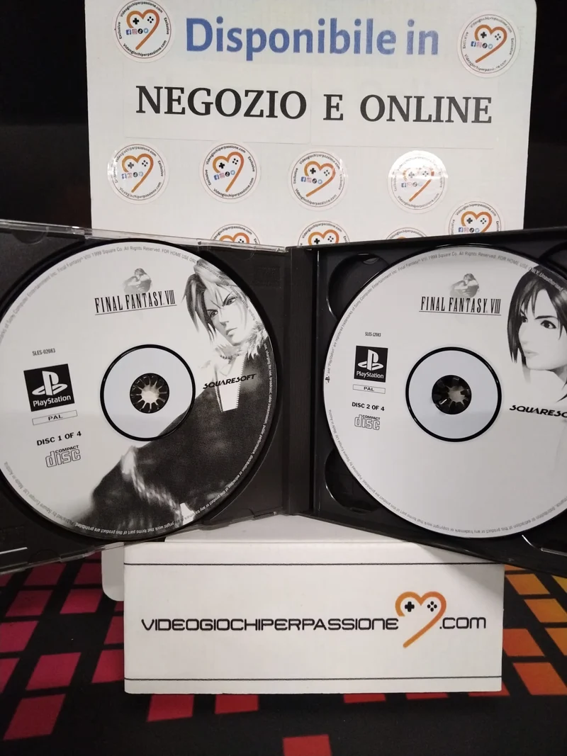 Final Fantasy VIII Playstation 1 - PS1 -(usato garantito)(versione italiana)
