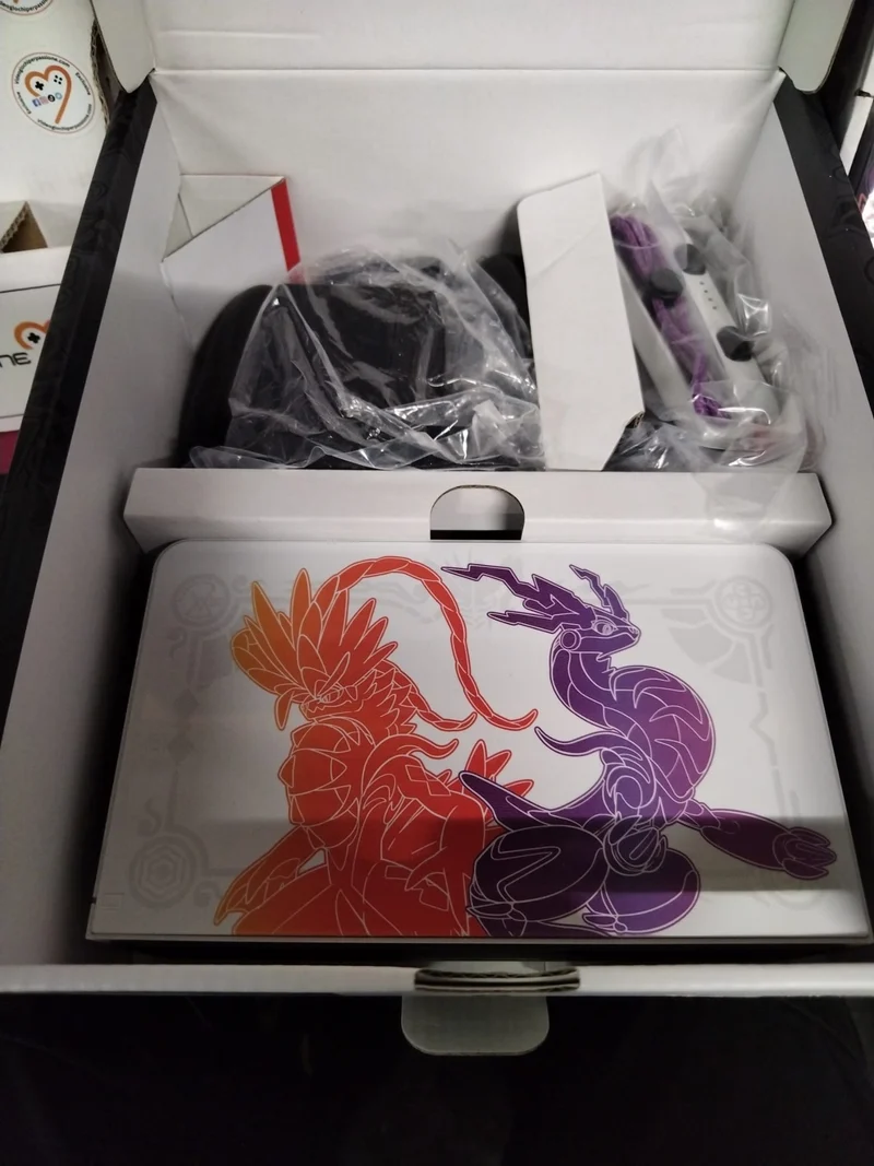 Nintendo Switch Oled Pokémon Scarlatto e Violetto (usato garantito)