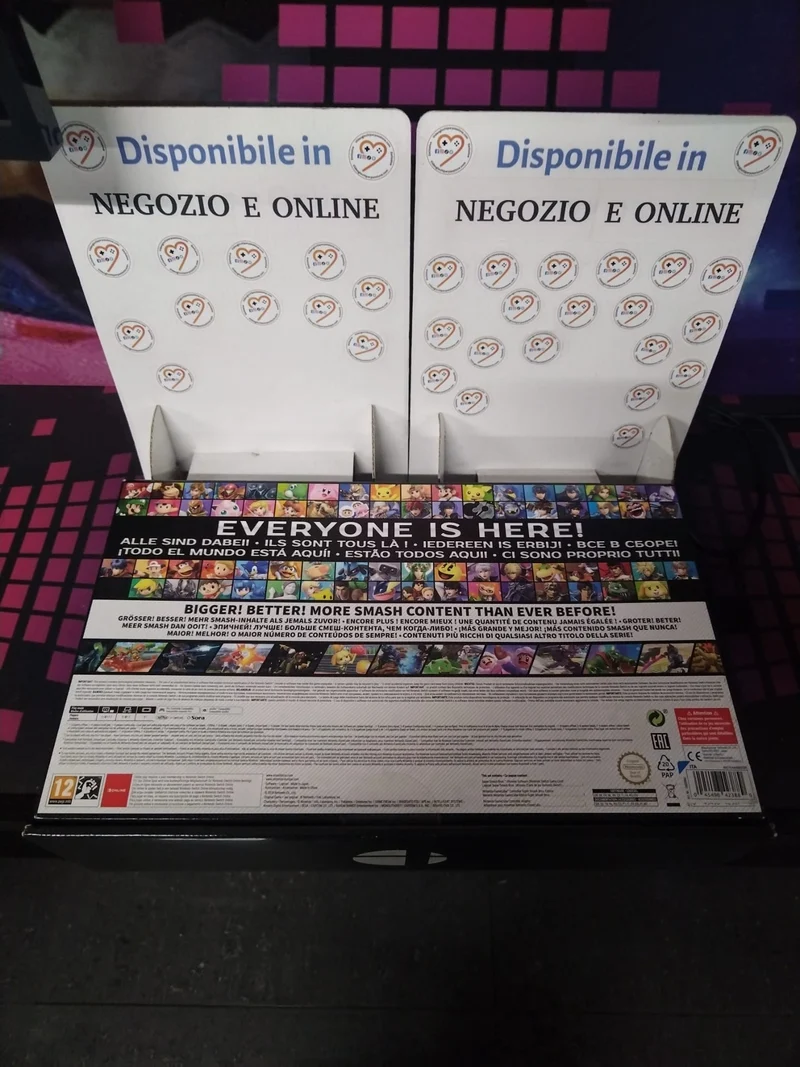 Super Smash Bros Ultimate - Limited Edition Nintendo Switch (usato garantito)