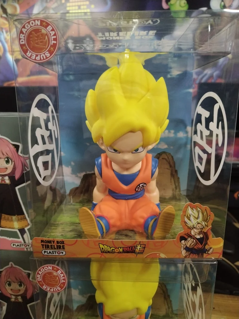 DRAGON BALL - Goku Super Saiyan - FIGURE MONEY BOX