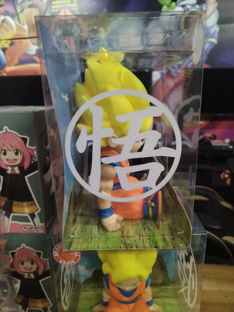 DRAGON BALL - Goku Super Saiyan - FIGURE MONEY BOX