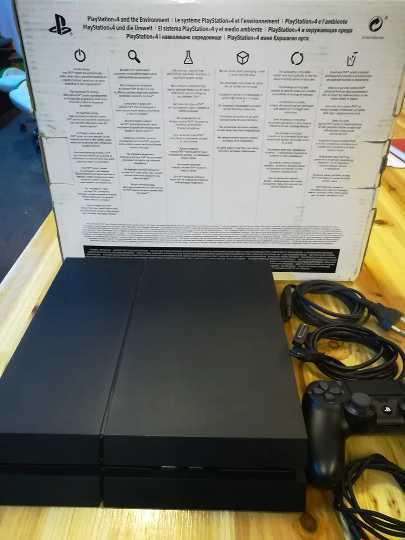 Playstation 4 500GB Secondo Modello Usata - 100% Funzionante