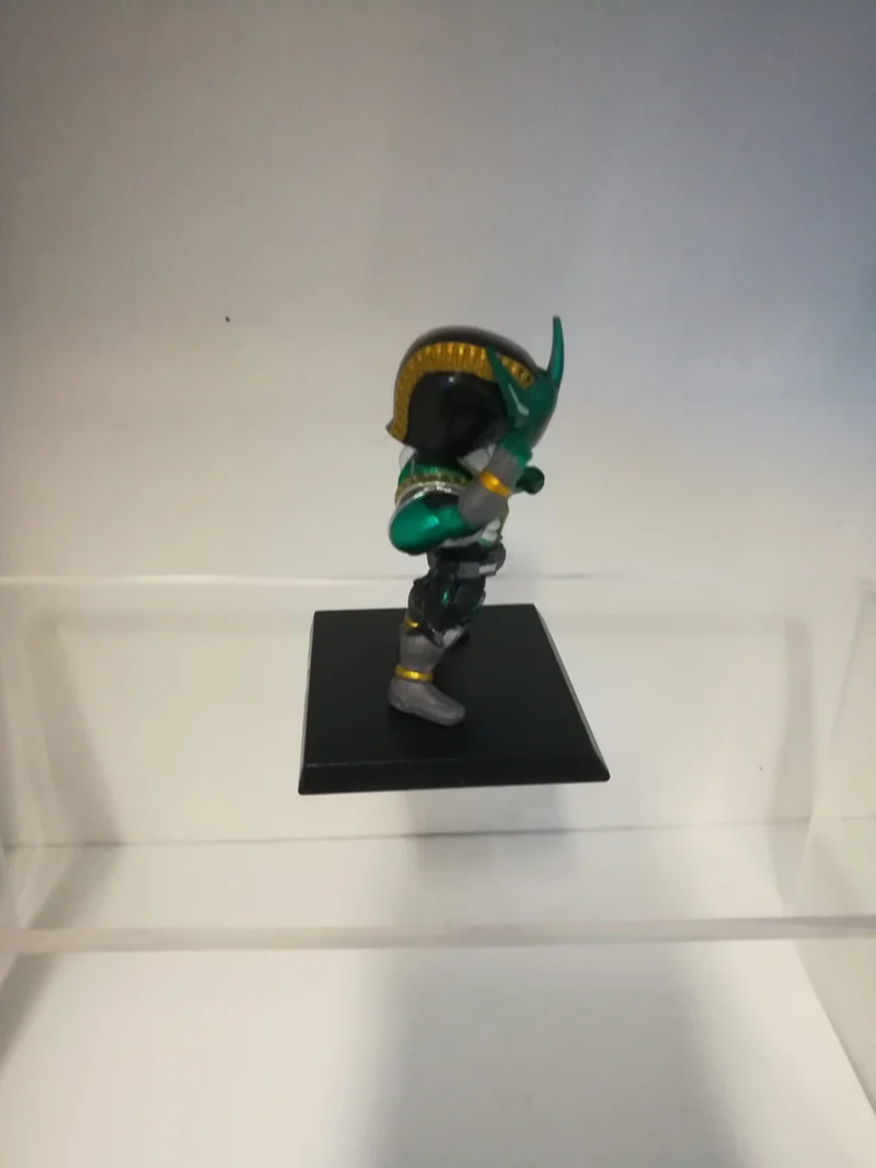 KAMEN RIDER MINI FIGURE (7cm)