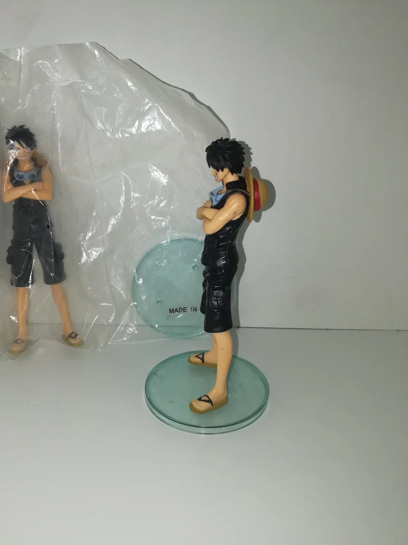 ONE PIECE BANDAI MONKEY D LUFFY (15cm)nuovi ma senza scatola