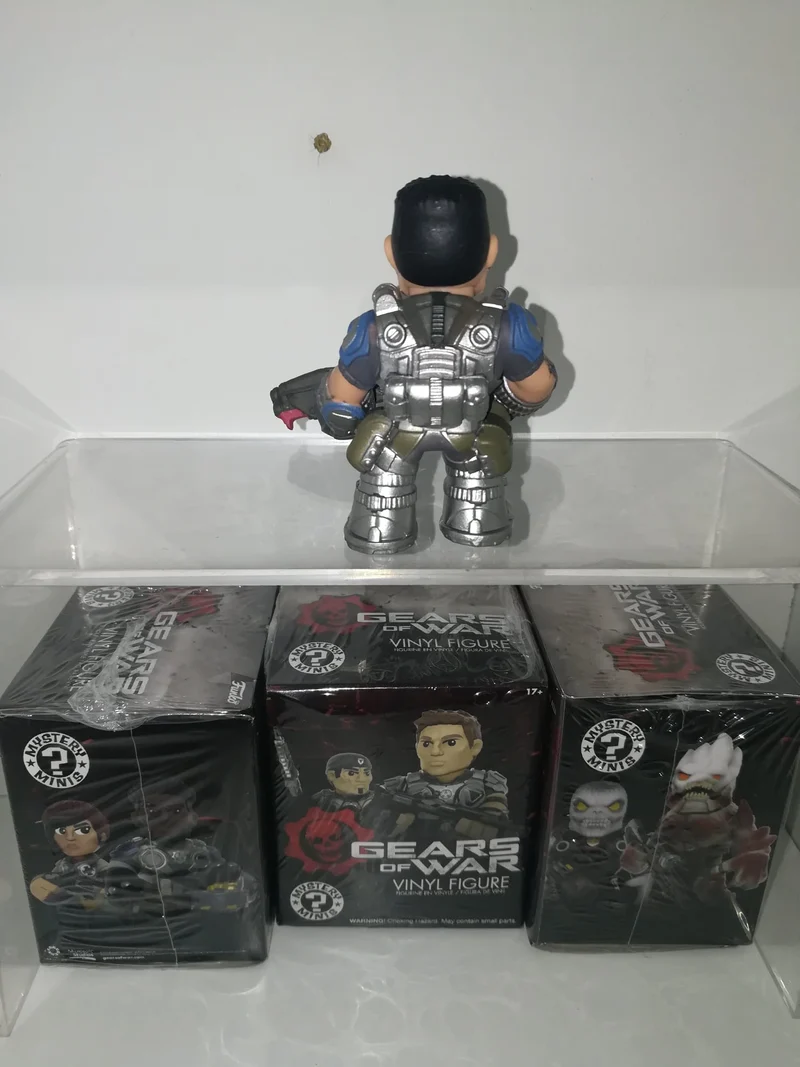 GEARS OF WAR DOMINIC SANTIAGO (8cm)
