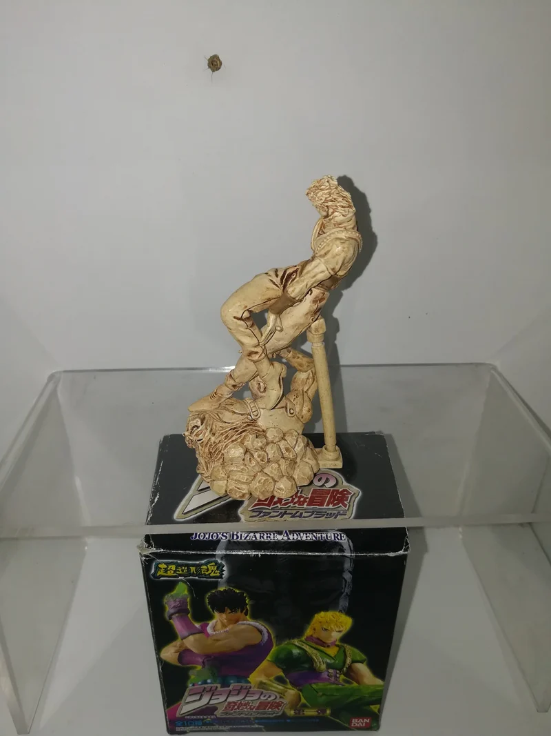 JOJO BIZARRE ANIME MANGA (12cm)