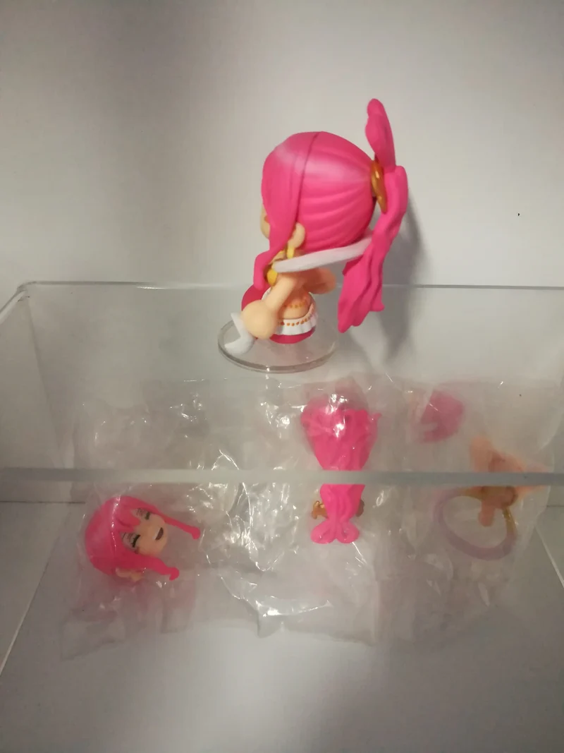 ONE PIECE PRINCIPESSA SHIRAHOSHI SIRENA (6cm) CON MOVIMENTI