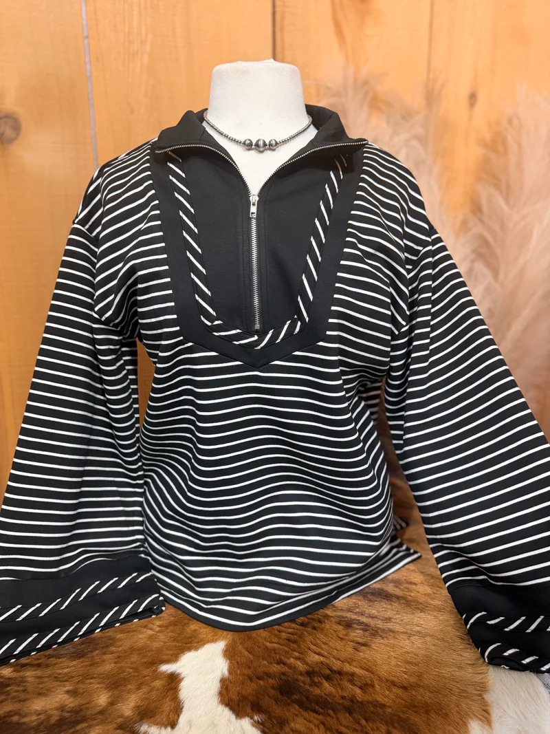 Black / White Striped Quarterzip Pullover