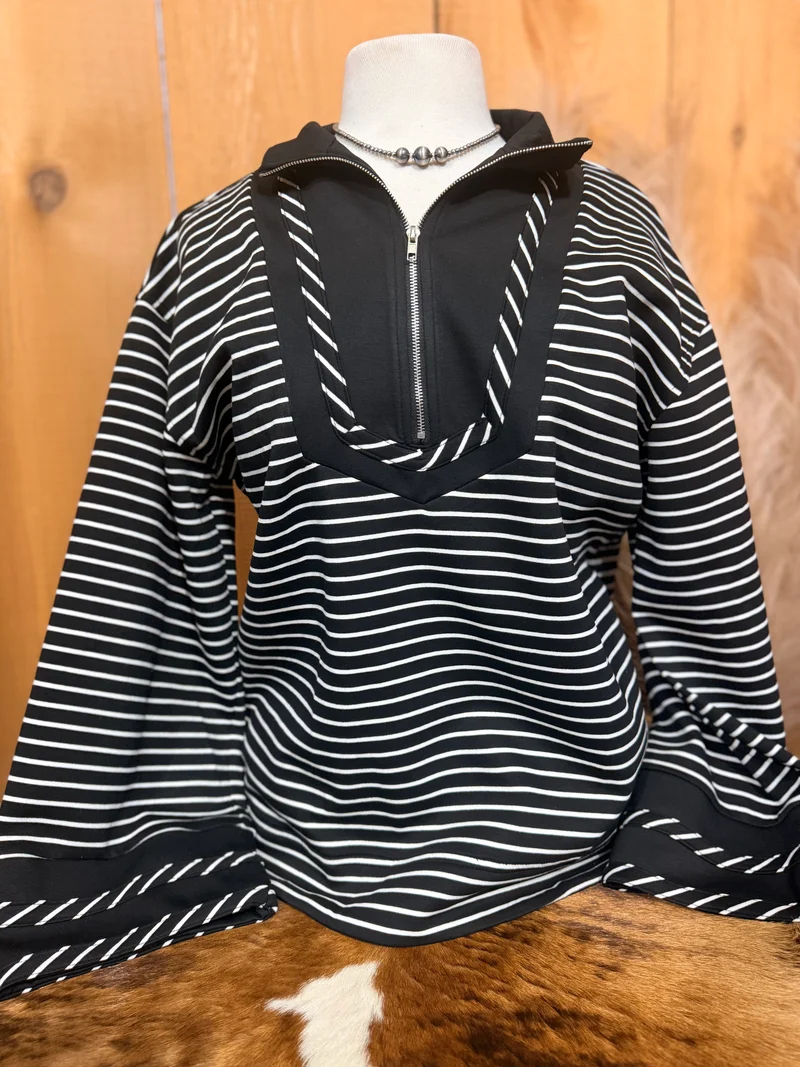 Black / White Striped Quarterzip Pullover