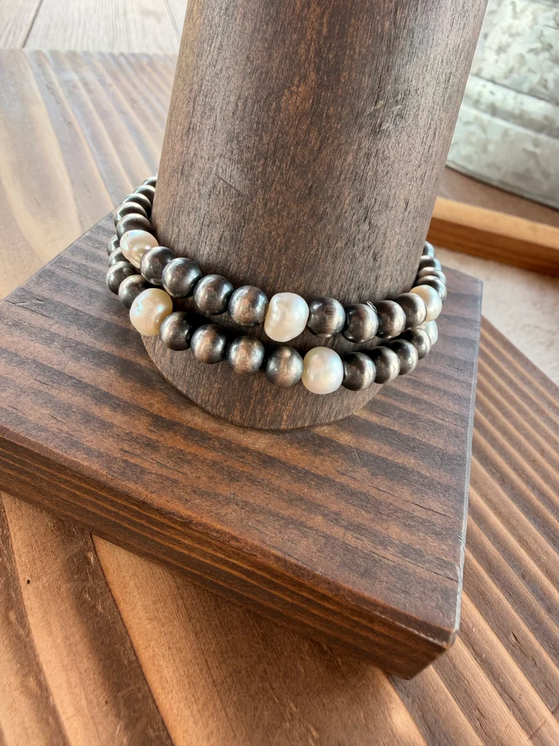 Freshwater / Sterling Pearls Stretch Bracelet
