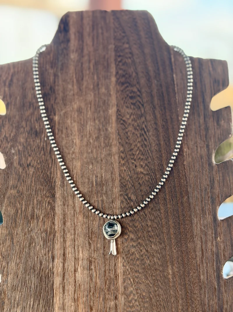 Naja White Buffalo Pendant on 4mm Pearls Necklace 16”