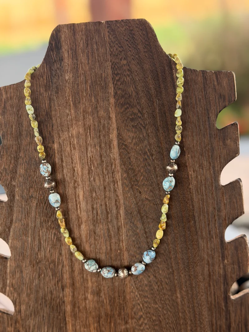 16” Palomino & Golden Hills / Pearls Necklace