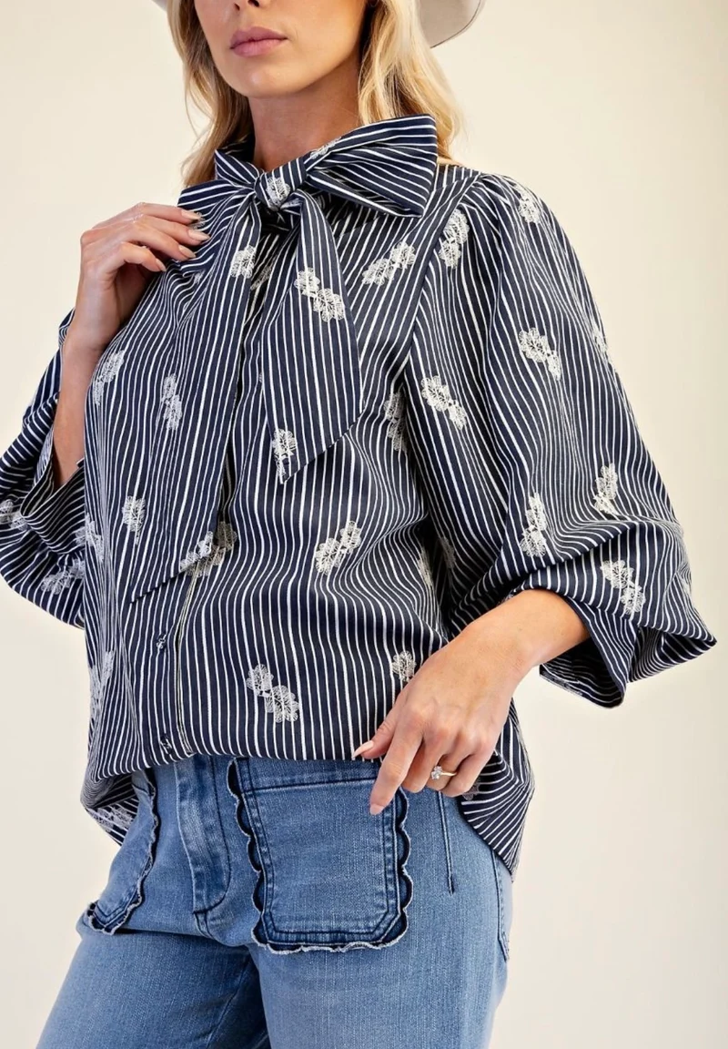 Navy / Ivory Embroidered Button Up 3/4 Sleeve Top