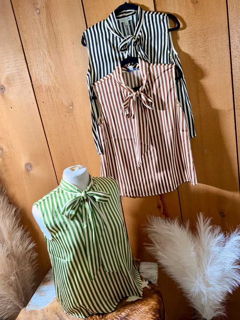 Striped Bow Tank