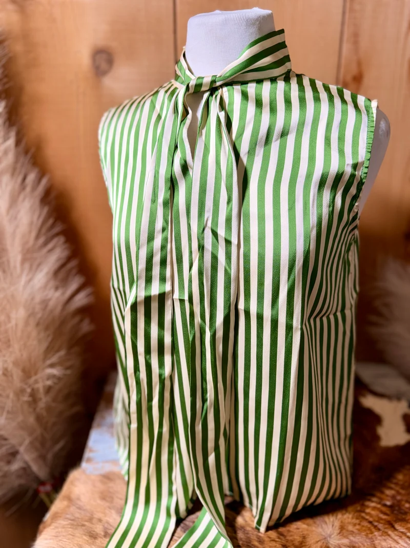 Striped Bow Tank