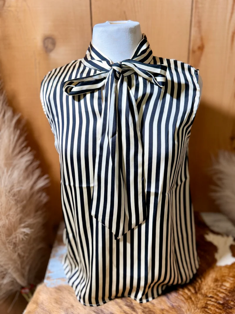 Striped Bow Tank