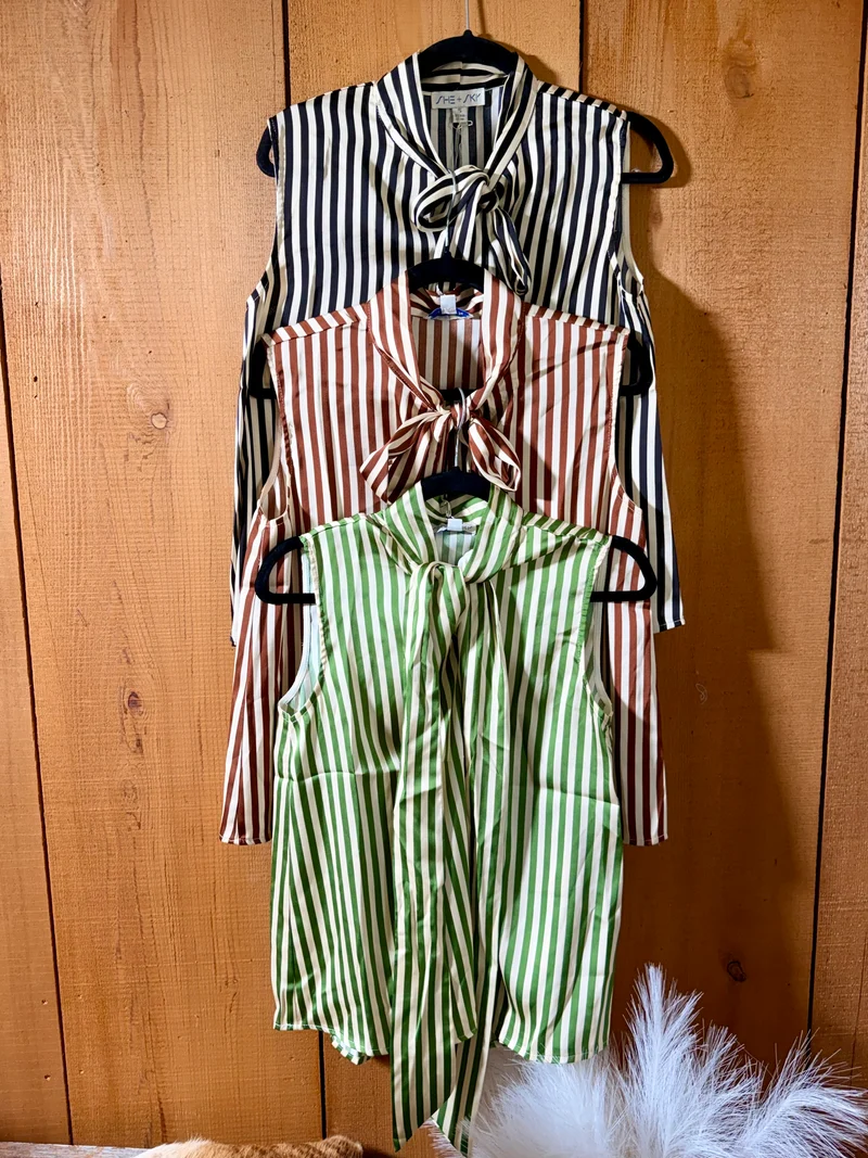 Striped Bow Tank