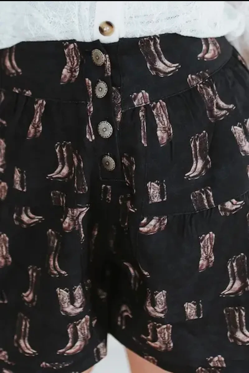 Fancy Boots Shorts
