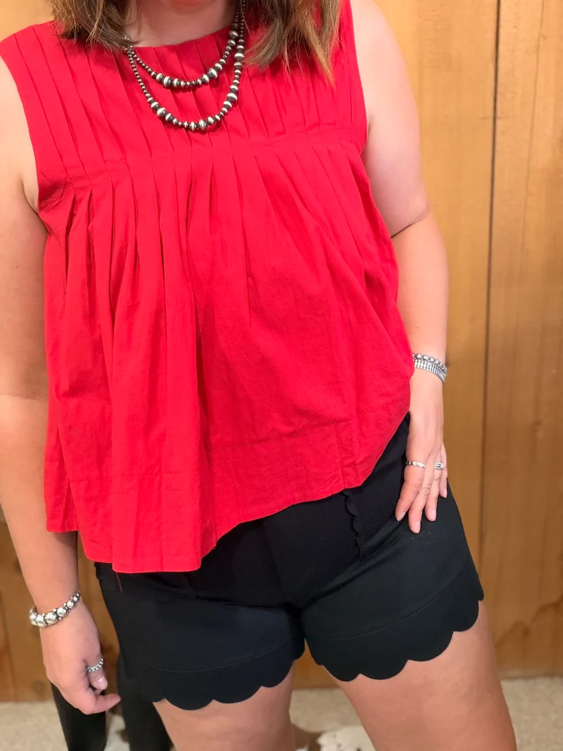 Black Scalloped Hem Shorts