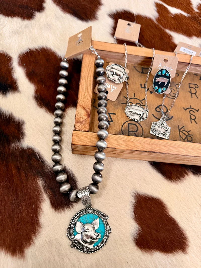 Pig Jewelry