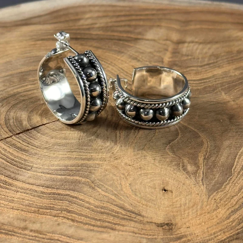 Small Ball Hoop With Rope Lined