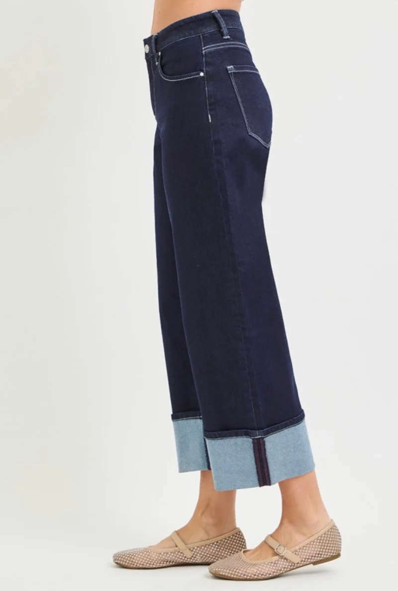 Risen Crop Barrel Jeans