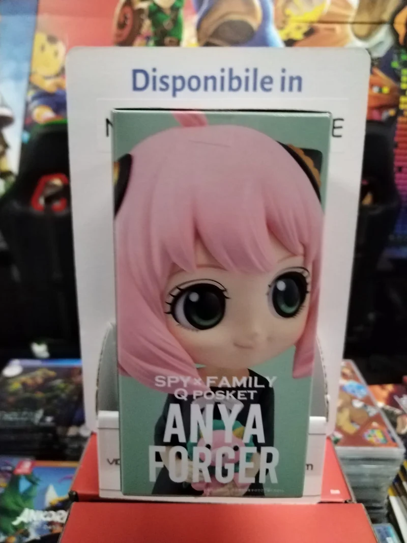 Spy x Family Q Posket Anya Forger II Figure (Ver.A)