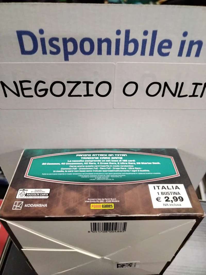 Attack on Titan Gioco di Carte - 1 Bustina Edizione Italiana