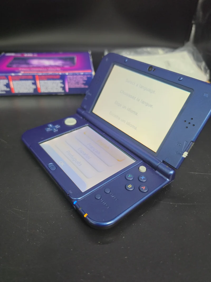Complete in box "NEW" Nintendo 3DS XL Galaxy Handheld System [B]