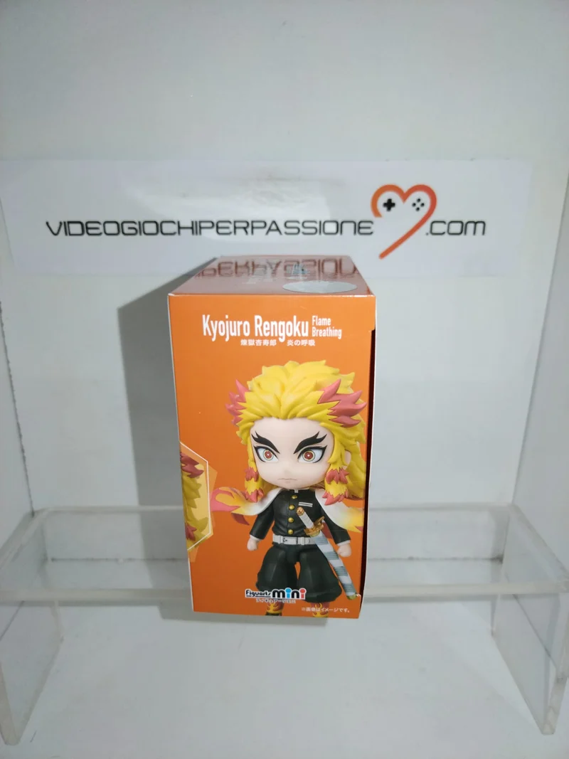 Demon Slayer -Kyojuro Rengoku Figure (9 cm)
