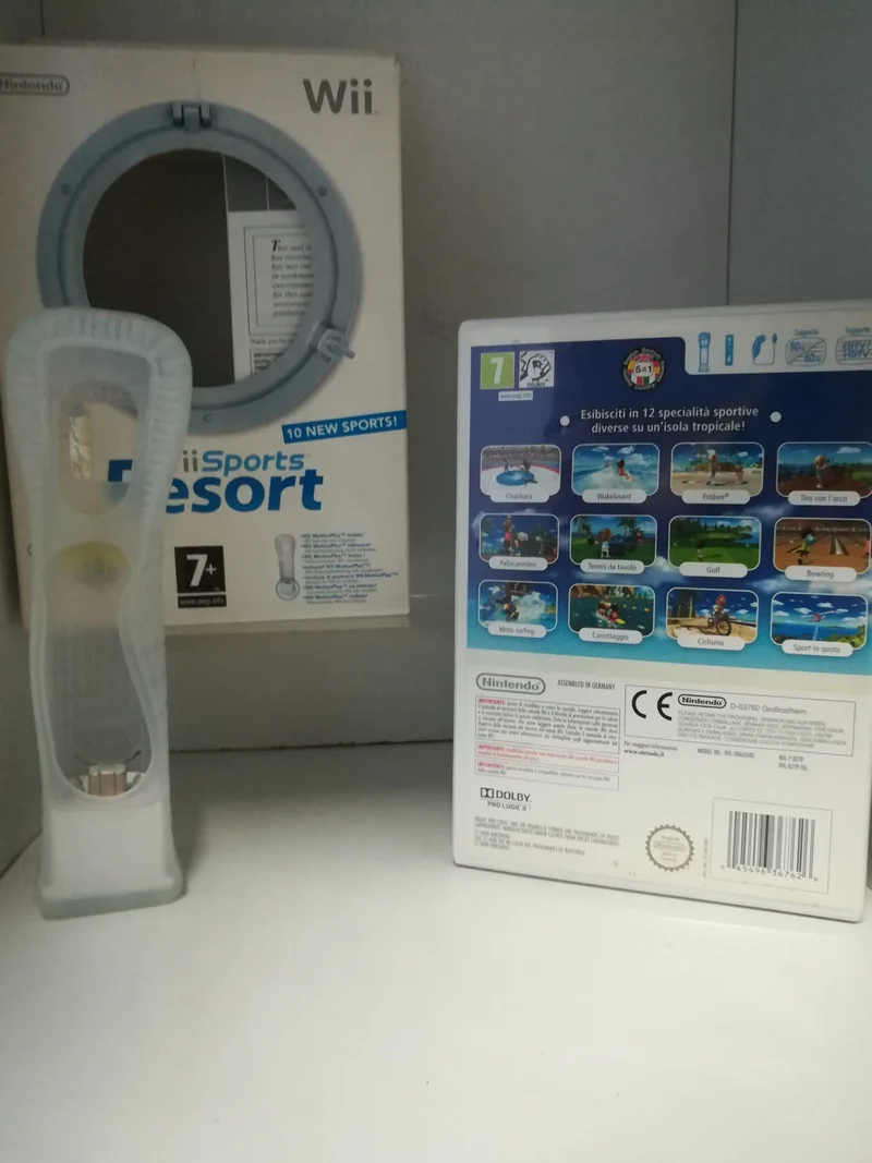 NINTENDO WII SPORTS RESORT +WII MOTION PLUS (usato garantito)