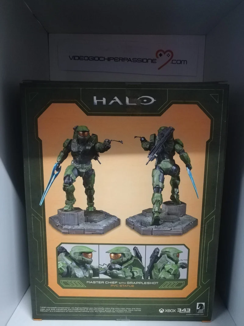 Halo Infinite PVC Statue Master Chief & Grappleshot 26 cm