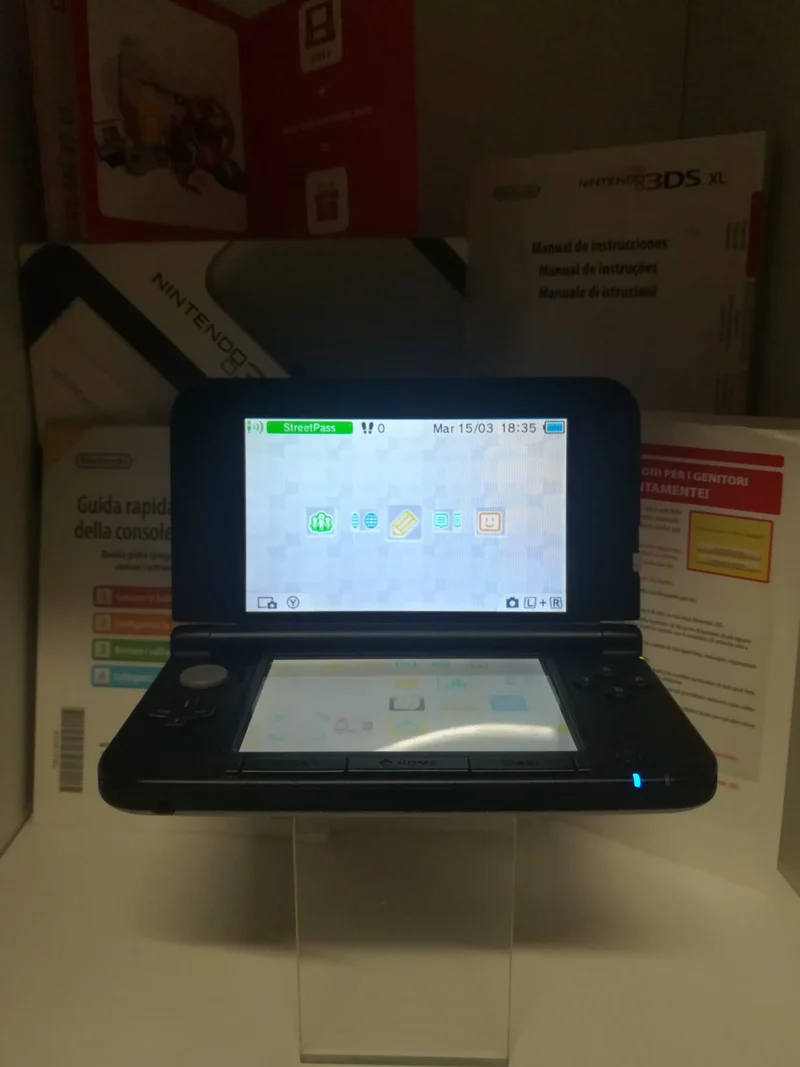 NINTENDO 3ds xl console in argento/nero (usato garantito)