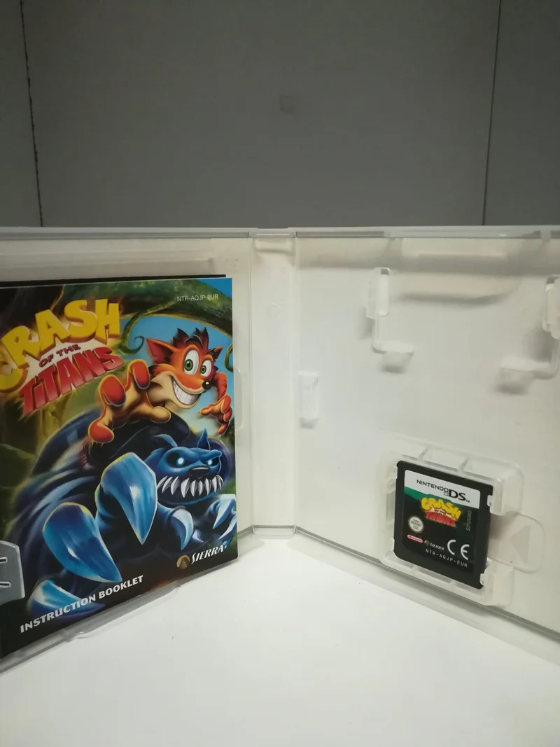 CRASH OF THE TITANS NINTENDO DS (usato garantito)