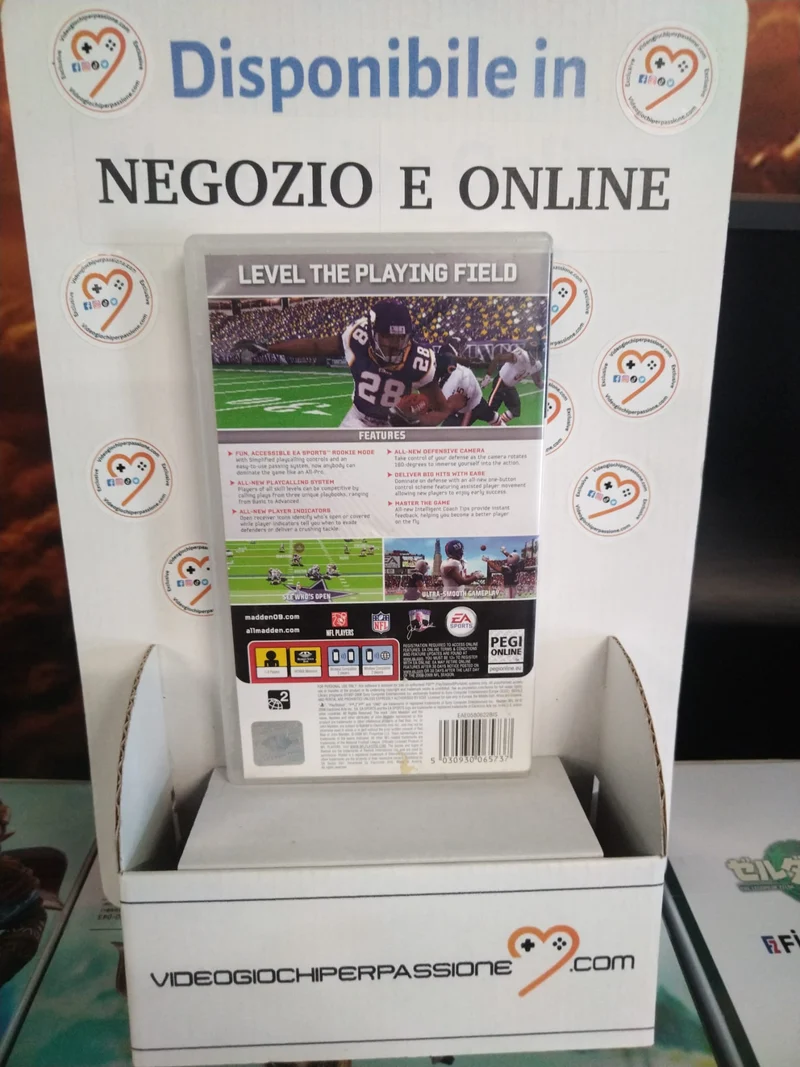 Madden NFL 09 PSP (usato garantito)(versione inglese)