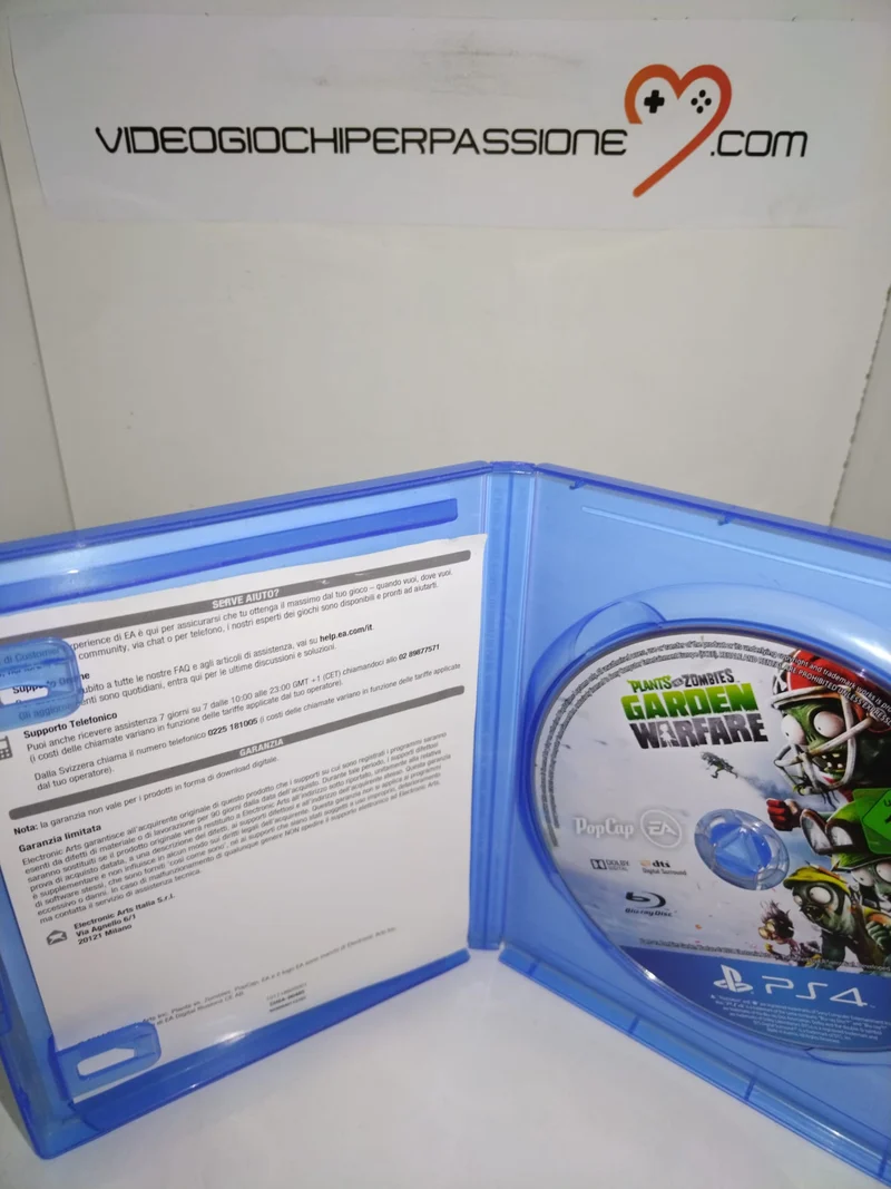 PLANTS VS ZOMBIES GARDEN WARFARE PS4 (usato garantito)