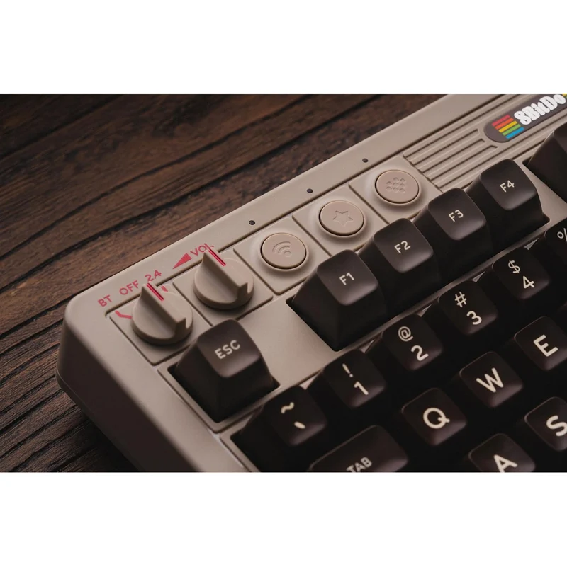 8BitDo Retro Mechanical Keyboard - C64 Edition