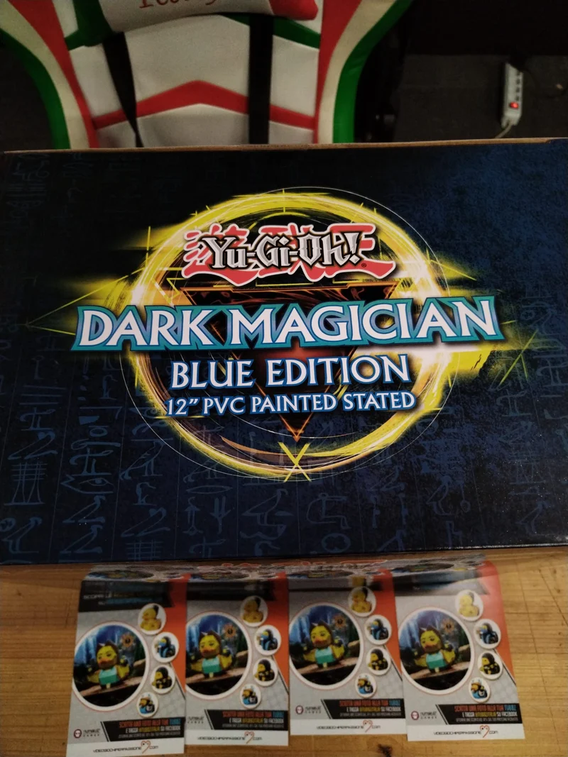 Yu-Gi-Oh! PVC Statue Dark Magician Blue Version 29 cm
